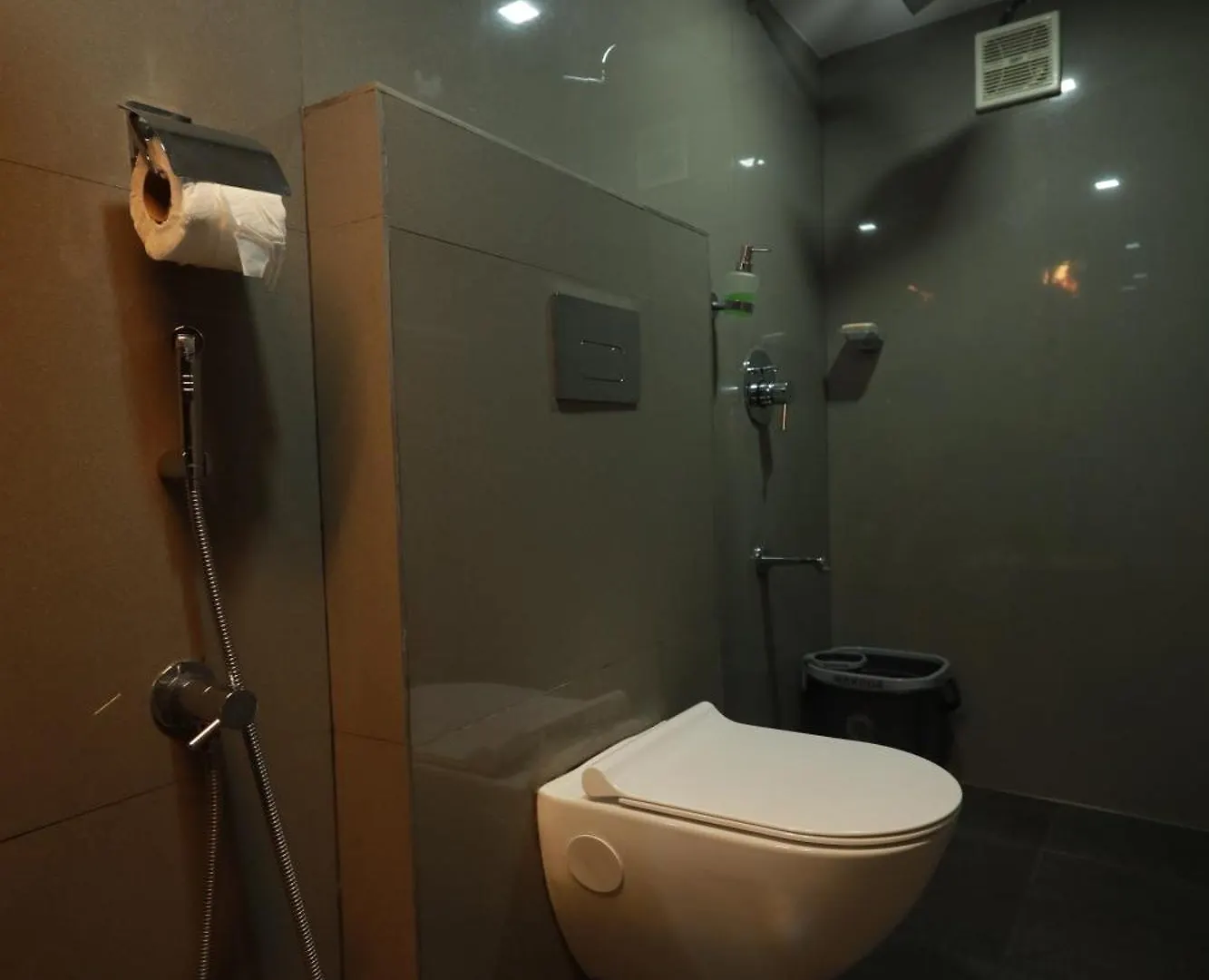 Holistic Stay Eco-Resort & Ayurvedic Retreat Paithalmala