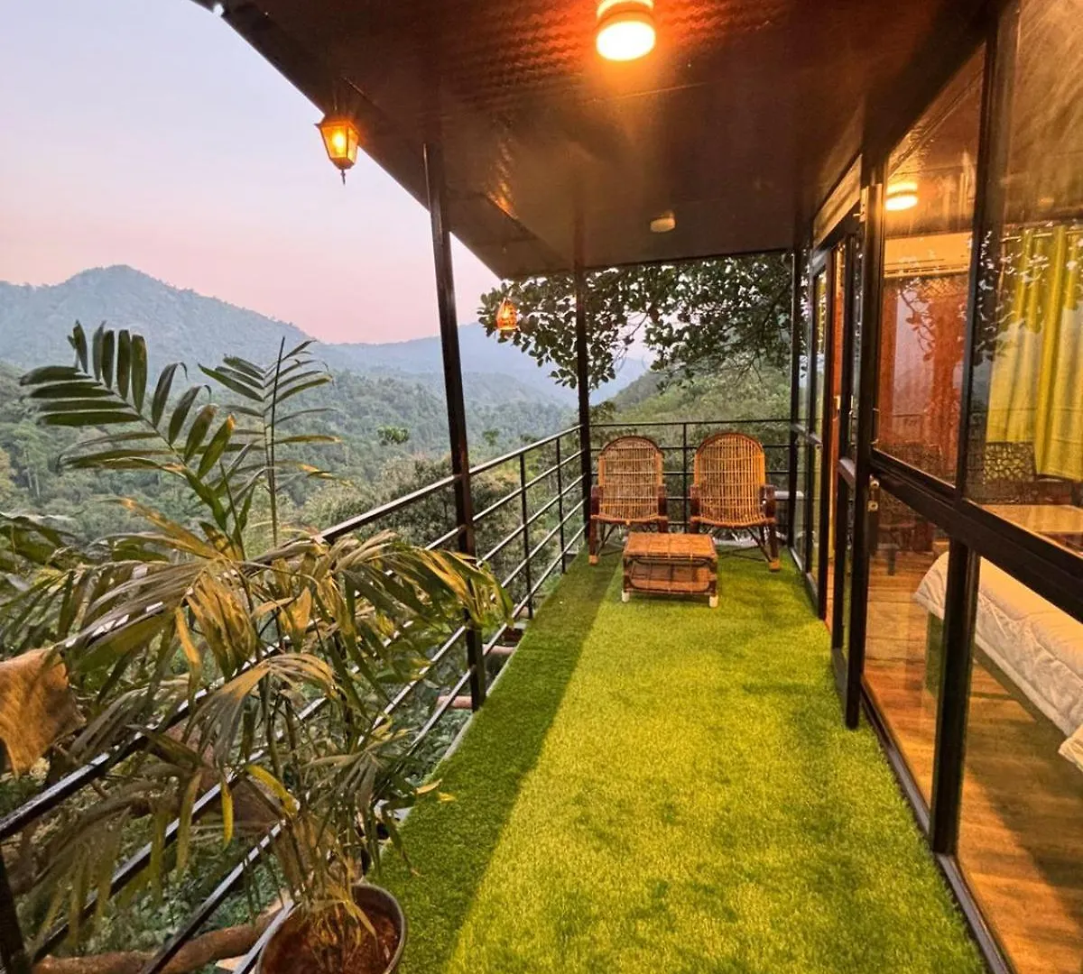 Holistic Stay Eco-Resort & Ayurvedic Retreat Paithalmala 0*,  인도